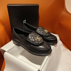 Chanel Low Shoes